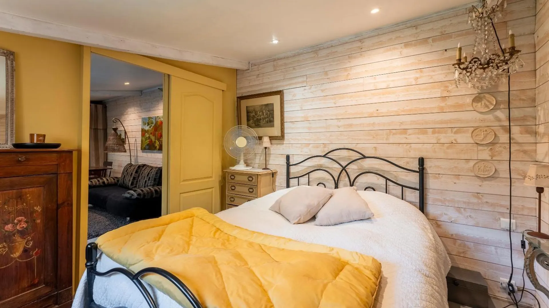 Studio De Charme A Avignon 0*,  France