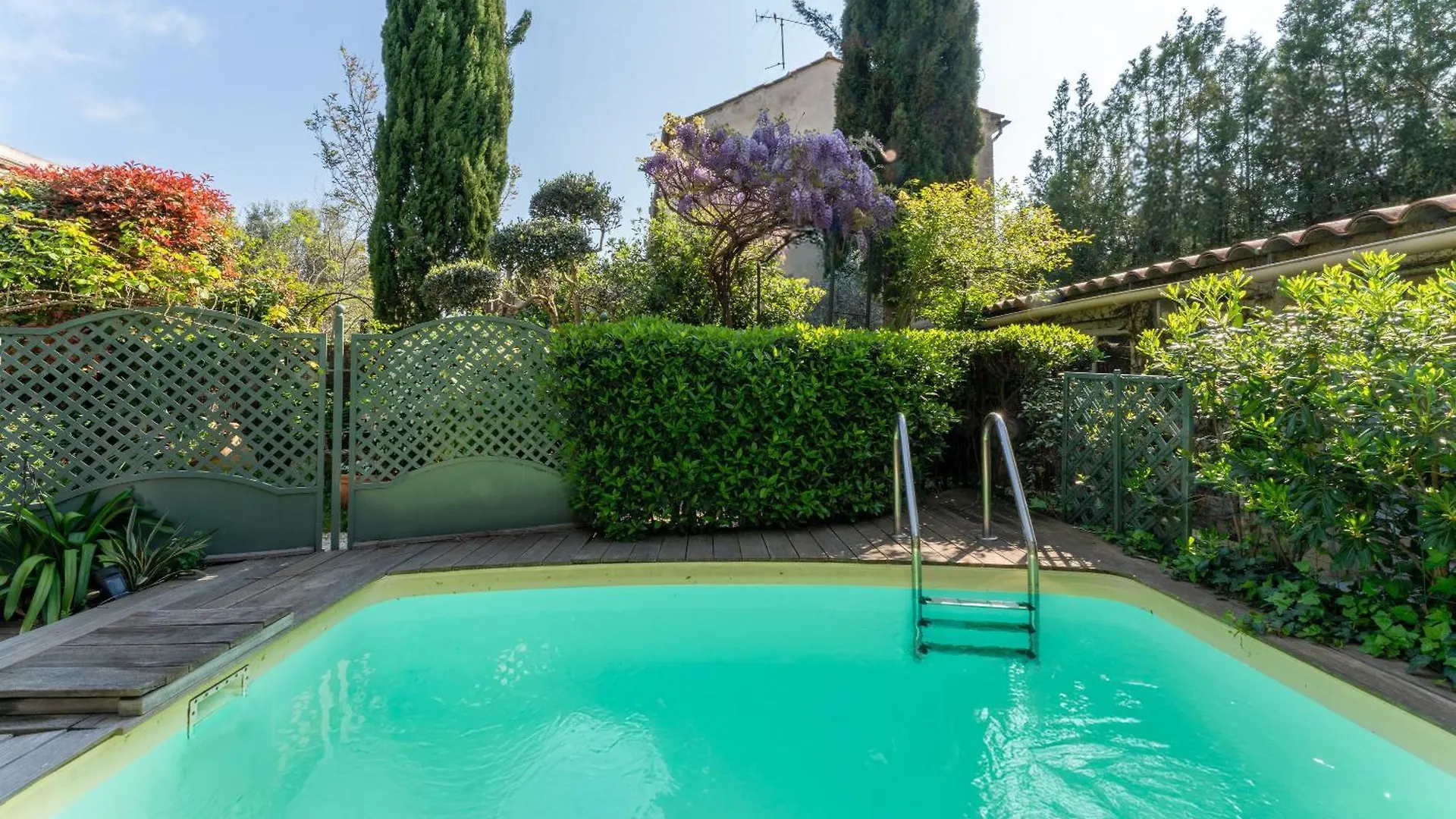 Studio De Charme A Avignon 0*,  France